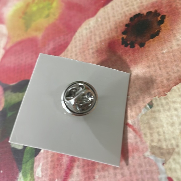 Wholesale lot of 80 Christmas 🎄 pins NEW!! - Picture 10 of 10